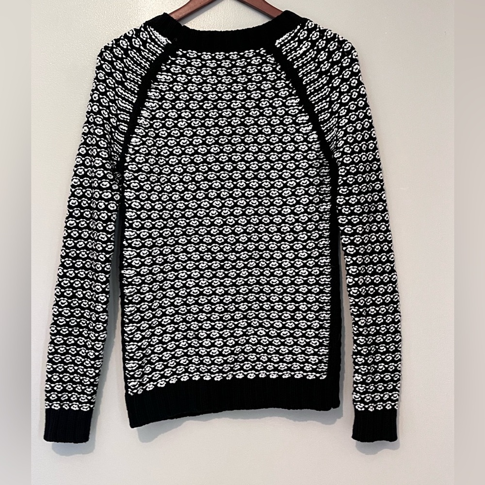 Worthington Black & White Patterned Sweater - Medium 🤍🖤 - Picture 10 of 10